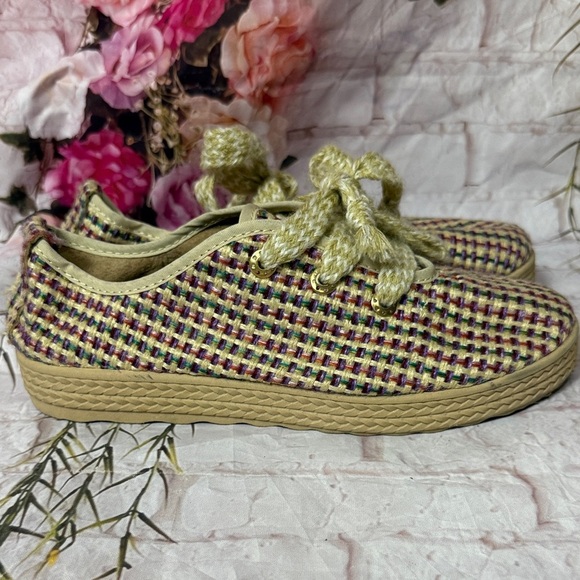 Stylish Multicolor Woven Women's Shoes - Picture 7 of 8